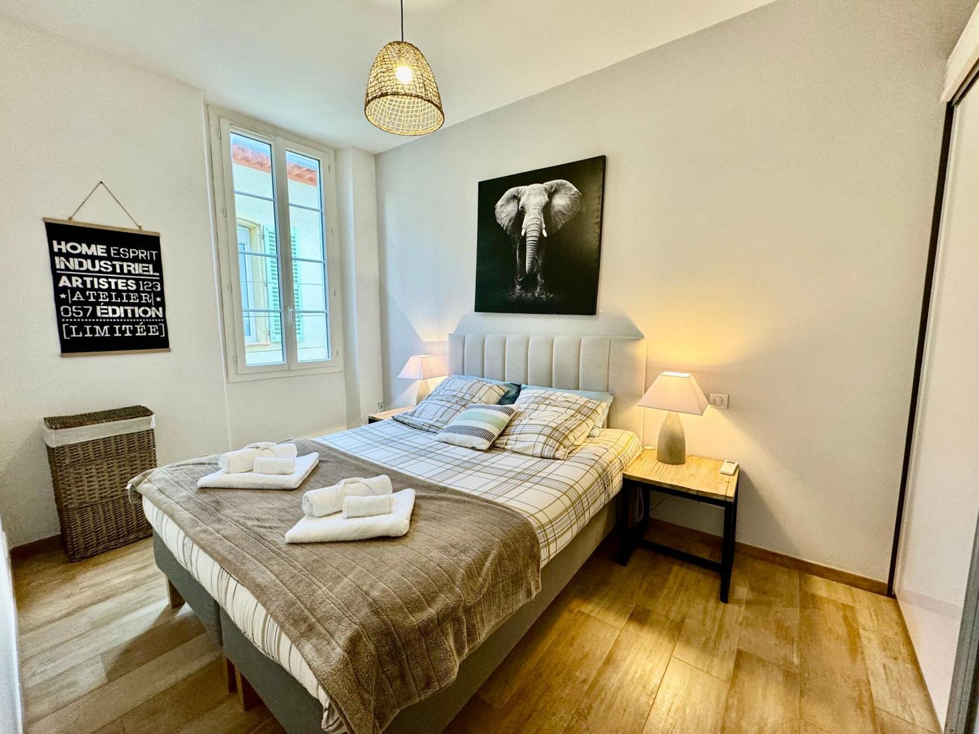 Appartements Climatises - Vieil Αντίμπ Εξωτερικό φωτογραφία