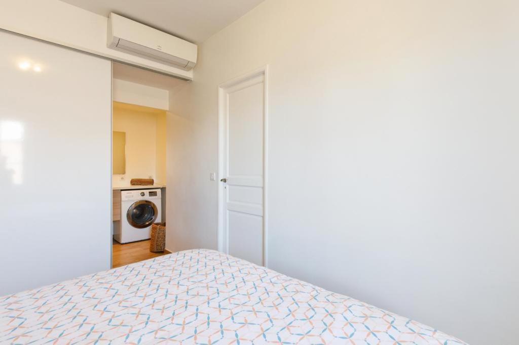 Appartements Climatises - Vieil Αντίμπ Εξωτερικό φωτογραφία