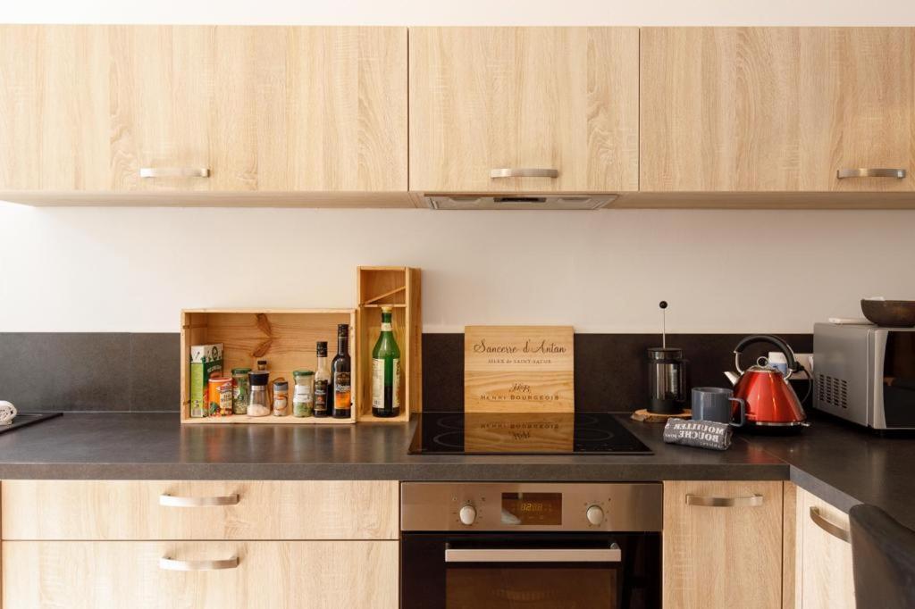 Appartements Climatises - Vieil Αντίμπ Εξωτερικό φωτογραφία